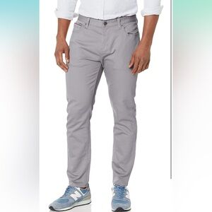 Tommy Hilfiger Gray Stretch Pants Size 38 x 28.5" in Excellent Condition